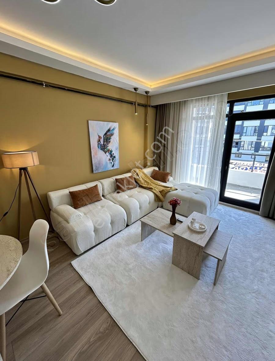 İstenç Yapıdan Bulvara İki Sokak Mesafede Kiralık 1+1 - Görsel 9