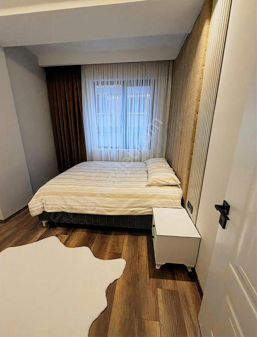 Çok Lüks Özel Mimari Çalışmayla Eşyalandırılmış İskanlı 1+1 - Görsel 24