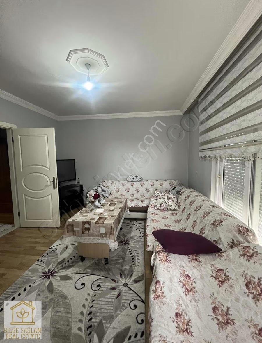 Bilge Sağlam'dan Şafak'ta Geniş Teraslı Dublex Daire - Görsel 2