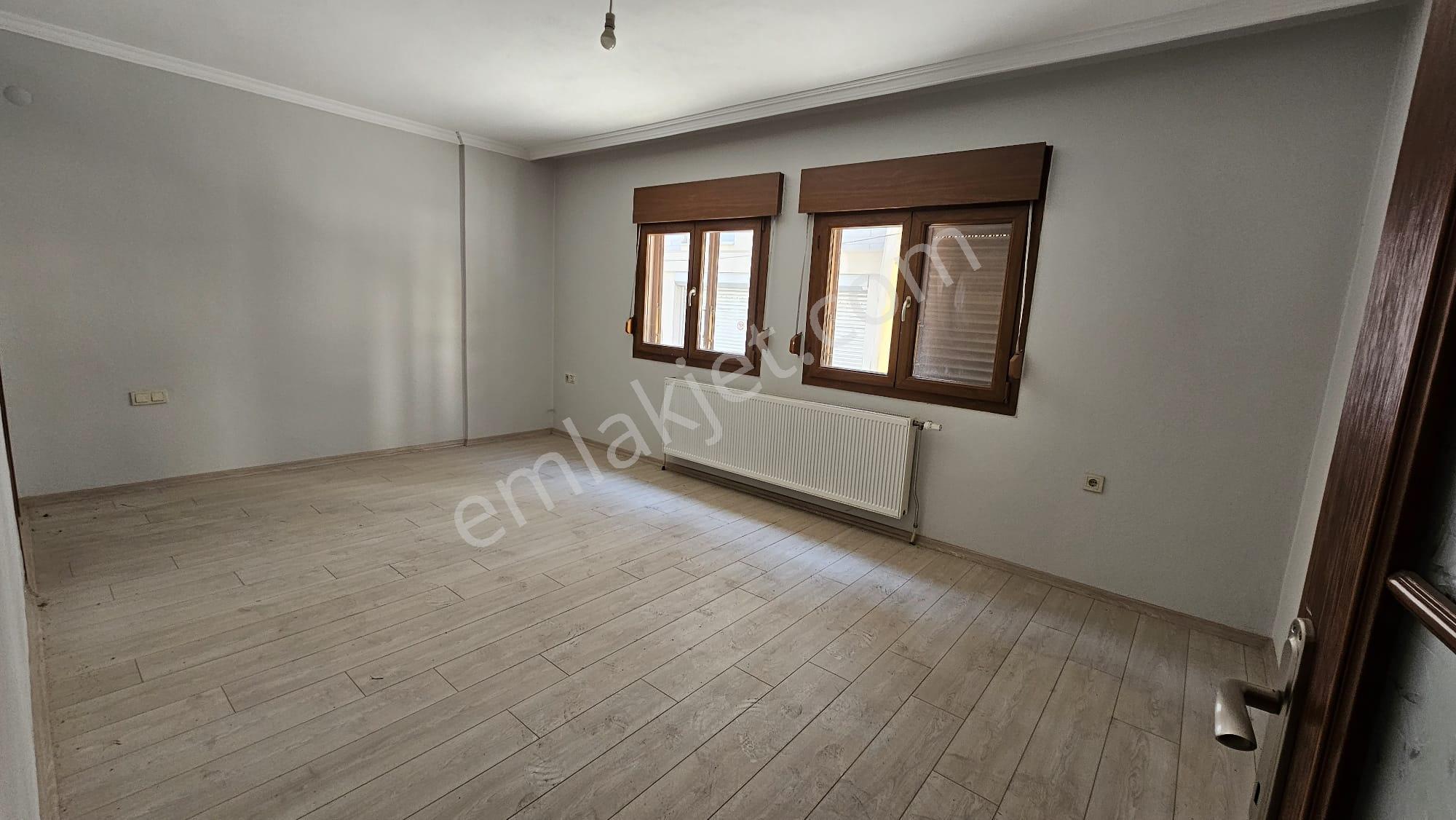 Yuvam Gayrimenkul'den Kiralık Salihli Namık Kemal Mah. 4+1 Daire - Görsel 3