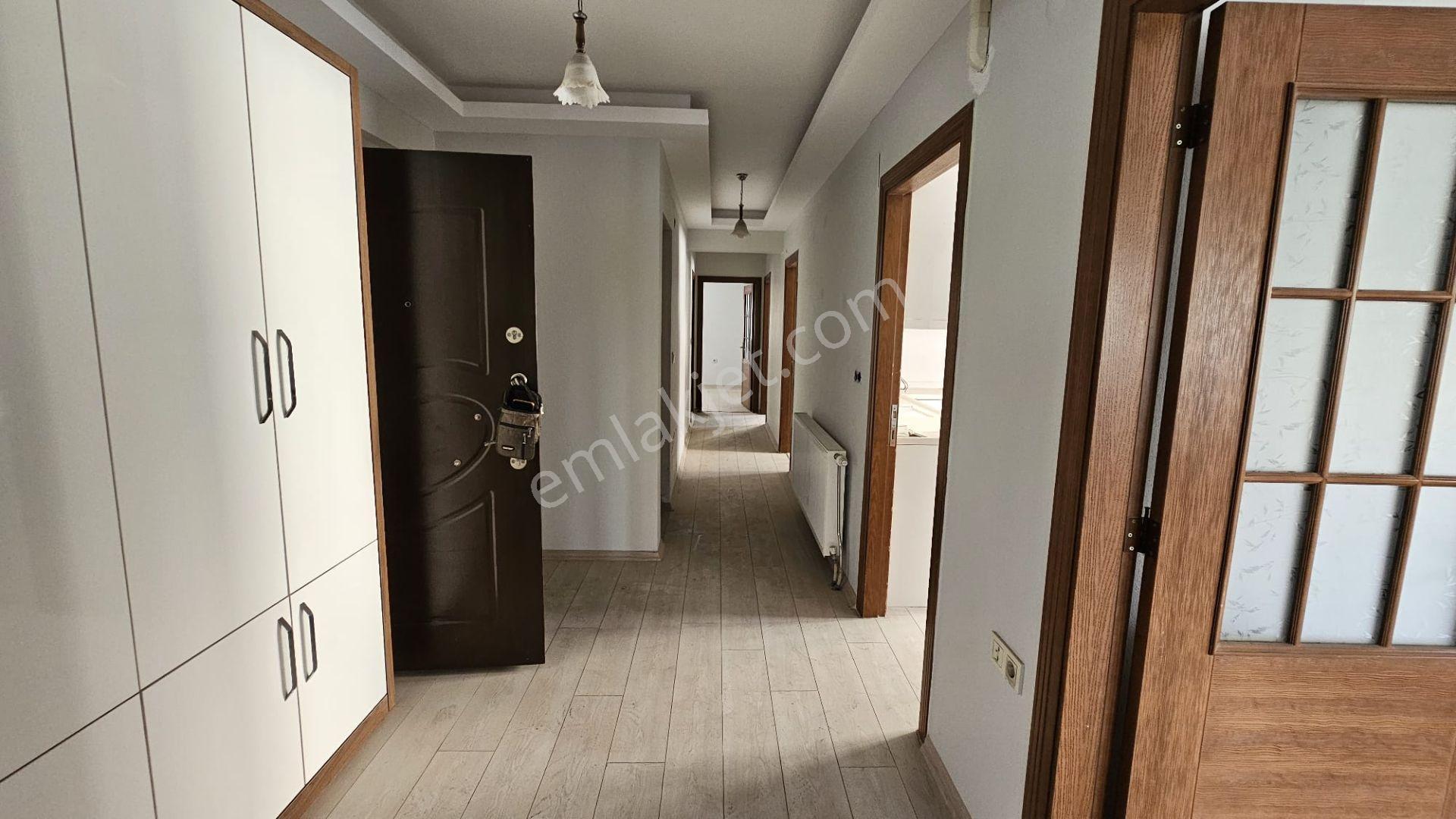 Yuvam Gayrimenkul'den Kiralık Salihli Namık Kemal Mah. 4+1 Daire - Görsel 7