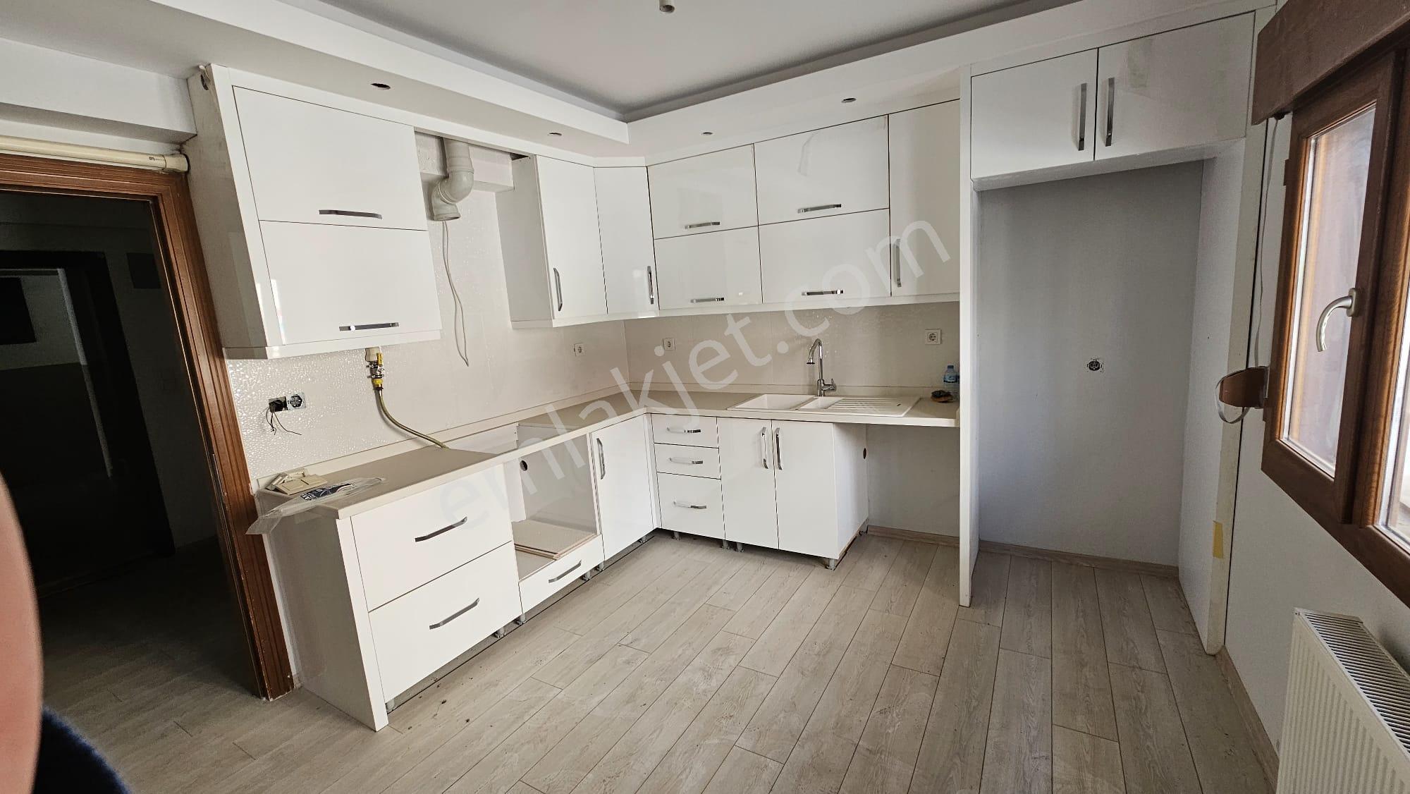 Yuvam Gayrimenkul'den Kiralık Salihli Namık Kemal Mah. 4+1 Daire - Görsel 6