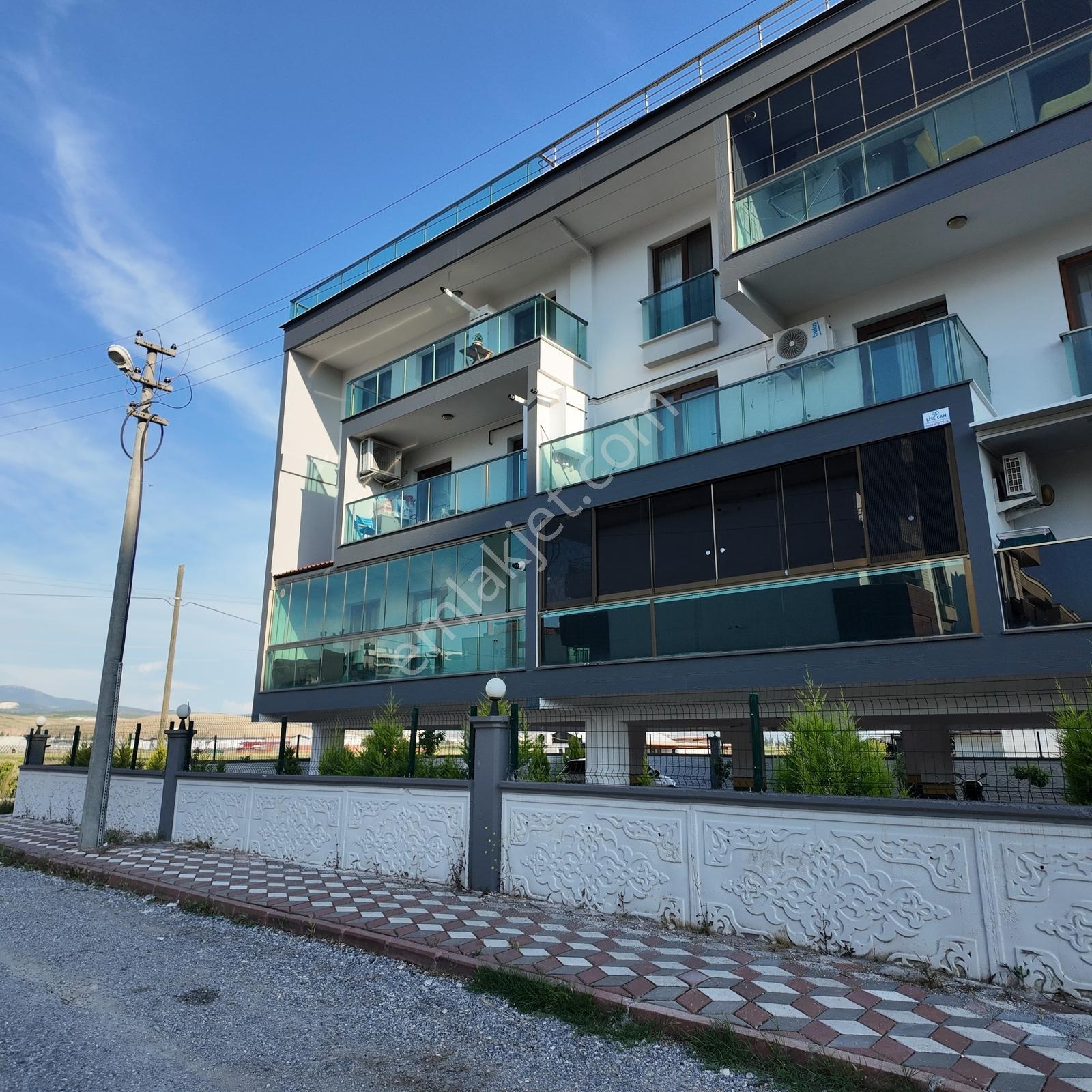 Hürriyet Mahallesi 3 Katlı Karahan City Sitesinde 210 M2 Dubleks - Görsel 33