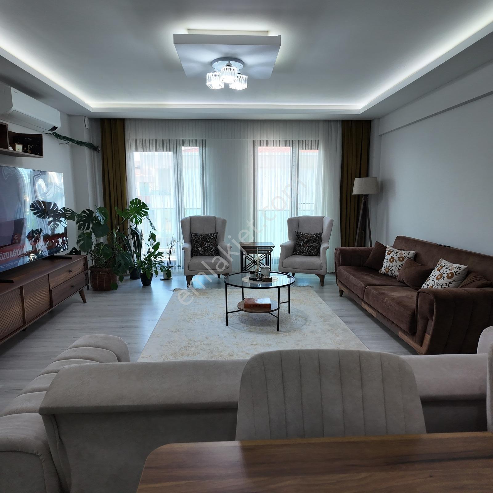 Hürriyet Mahallesi 3 Katlı Karahan City Sitesinde 210 M2 Dubleks - Görsel 31