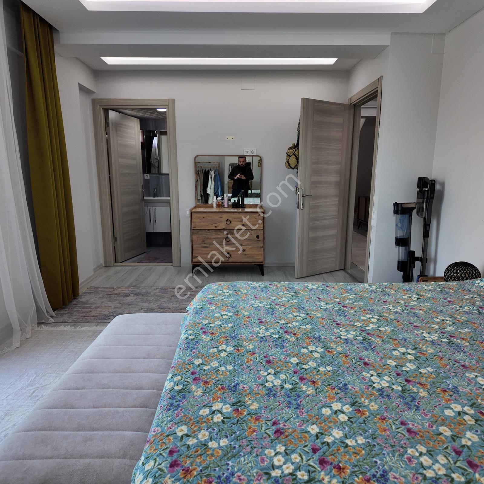 Hürriyet Mahallesi 3 Katlı Karahan City Sitesinde 210 M2 Dubleks - Görsel 25