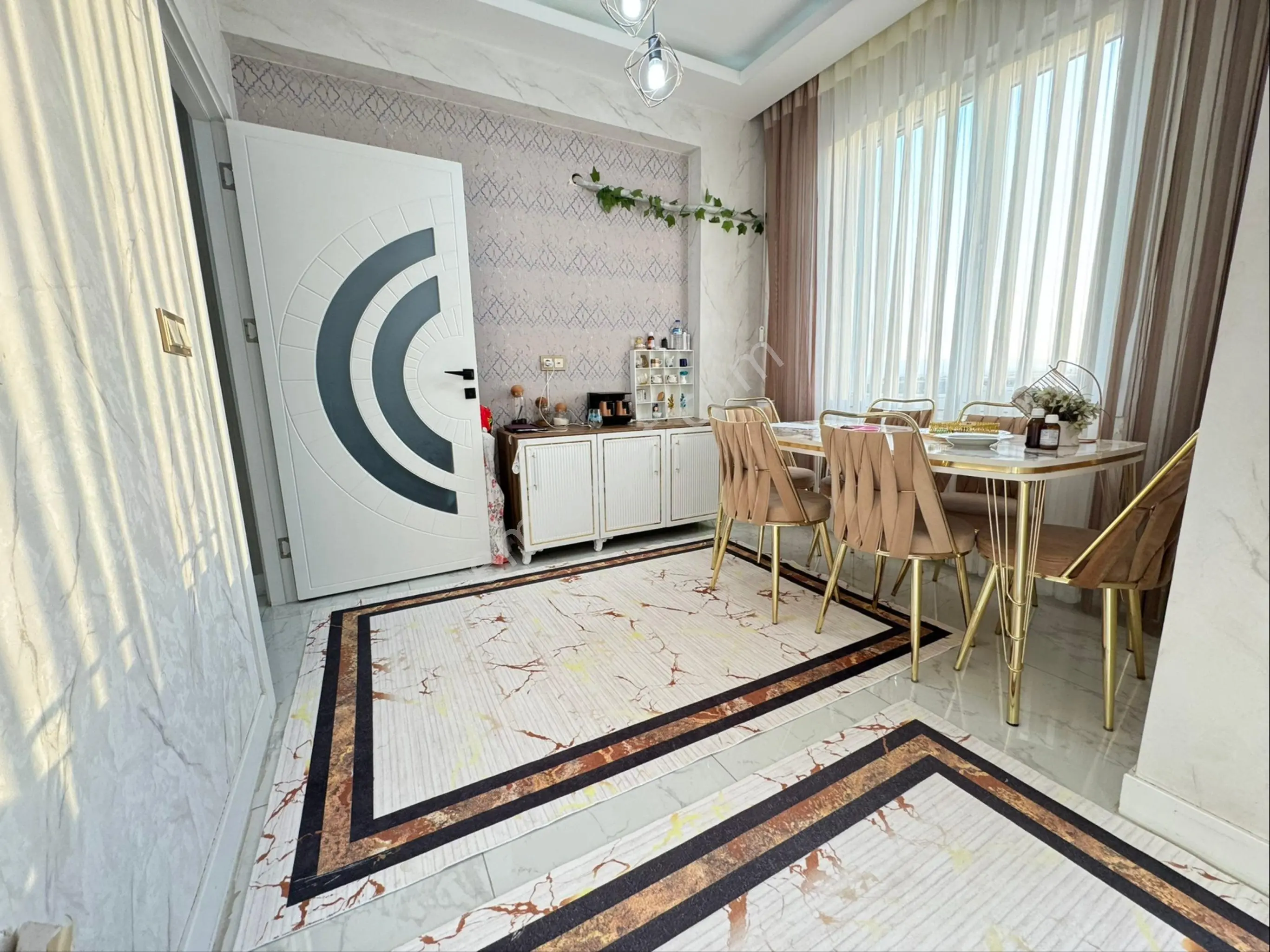 Nevroz Park Arkası Satılık 2.5+1 Fırsar Daire