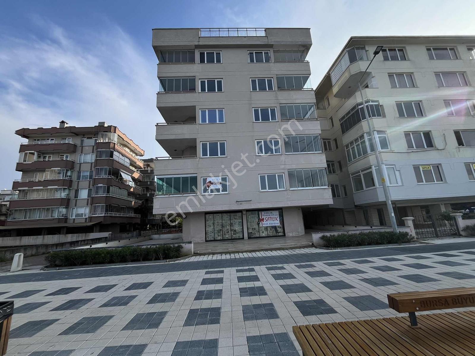 Güzelyalı Merkezde Denize Sıfır Kat Mülkiyetli Dükkan - Görsel 10