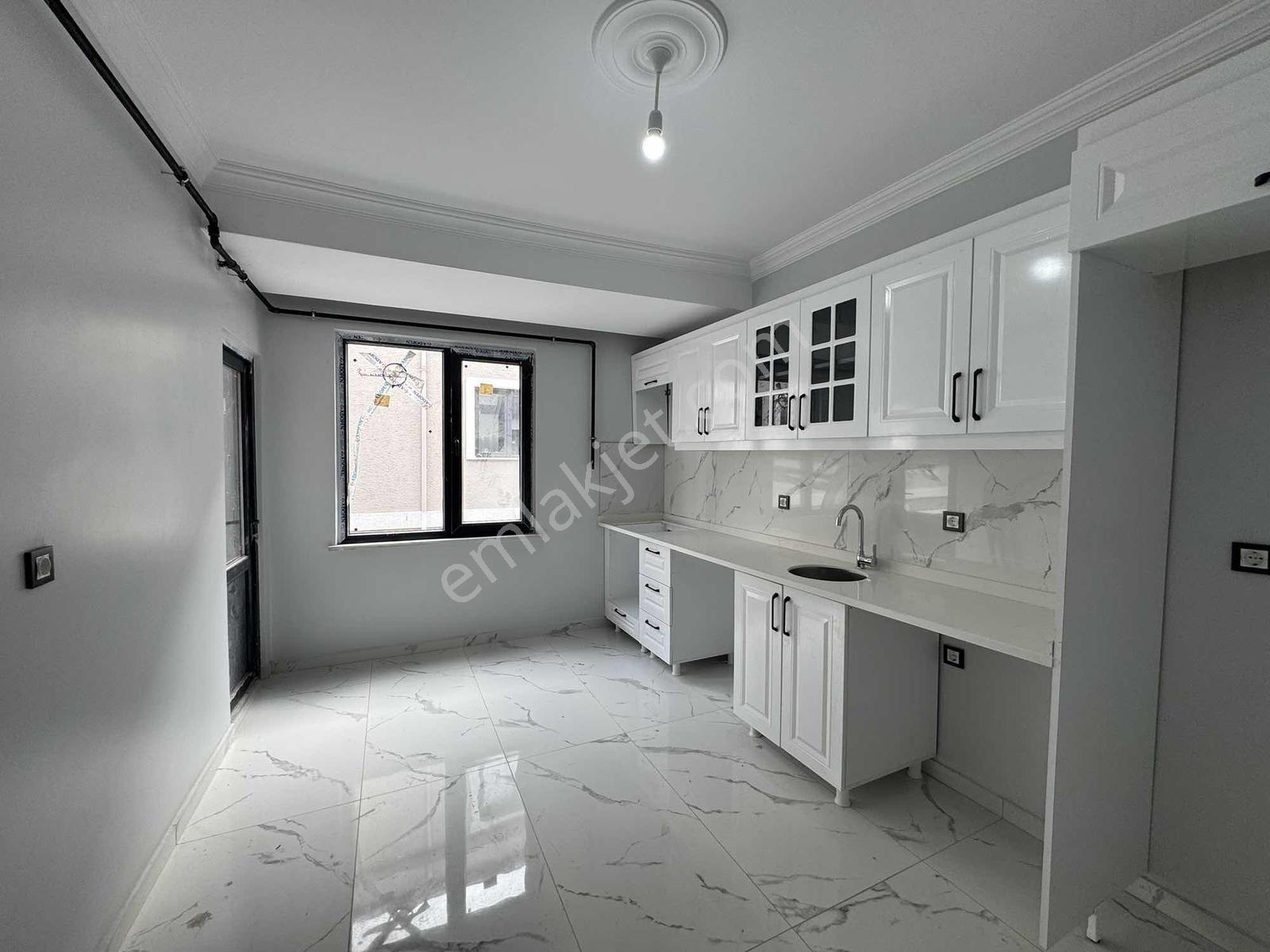 Ze/max Gayrimenkul'den Namık Kemal Mah. Kiralık 2+1 Sıfır Daire - Görsel 15