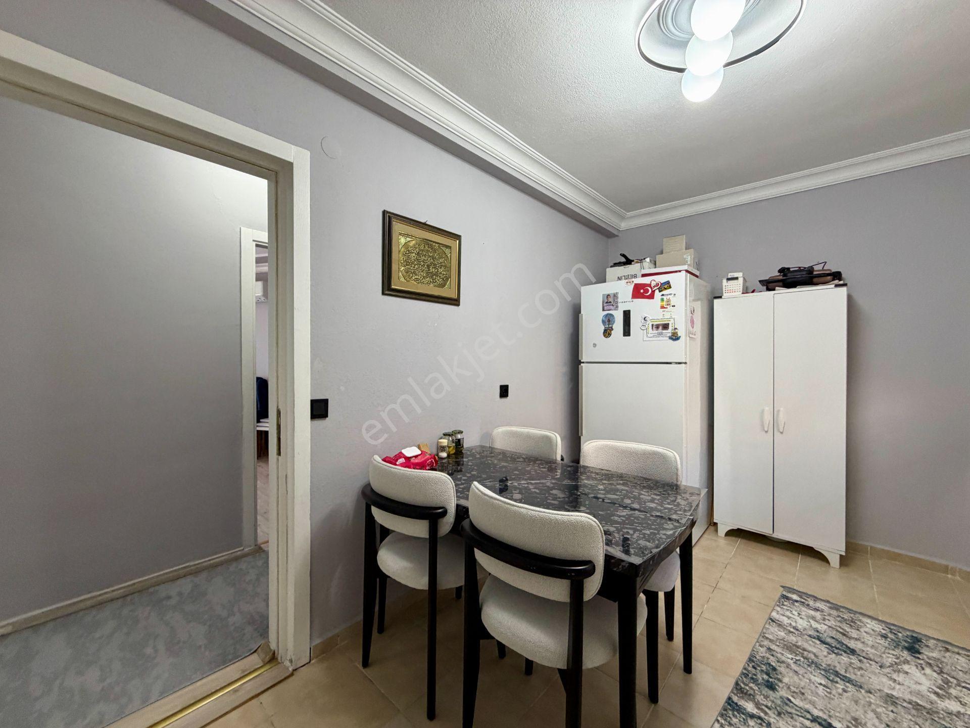 Kuşadası Camiatik Mahallesinde 2+1 Satılık Daire - Görsel 11