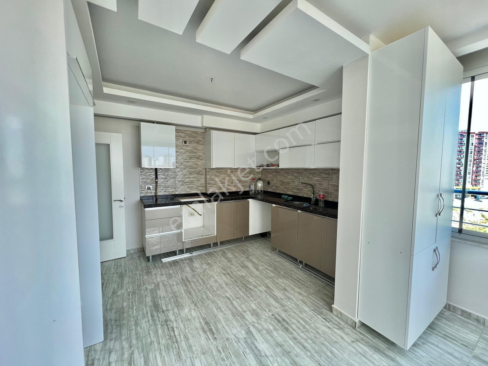 Çarkıpare Mahallesinde Havuzlu Site İçerisinde 3+1 Kapalı Mutfak Satılık Daire - Görsel 8