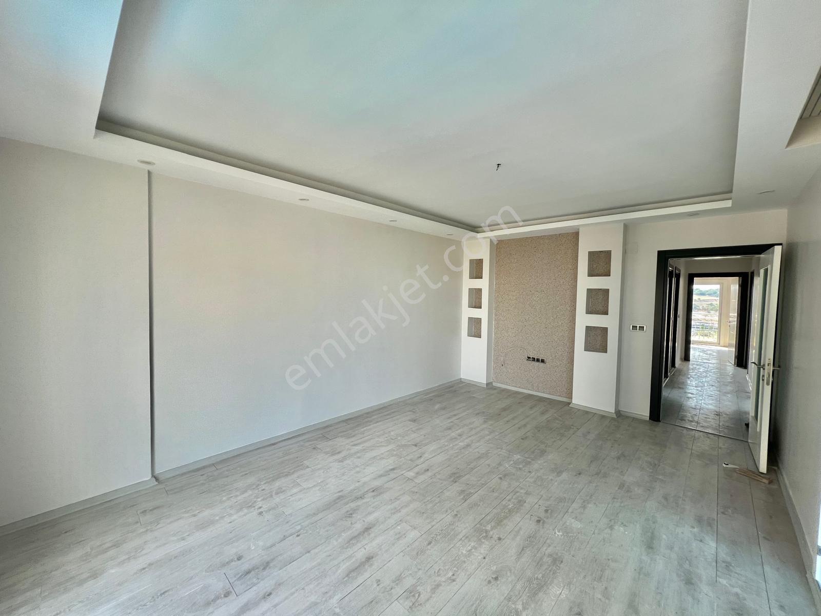 Çarkıpare Mahallesinde Havuzlu Site İçerisinde 3+1 Kapalı Mutfak Satılık Daire - Görsel 16