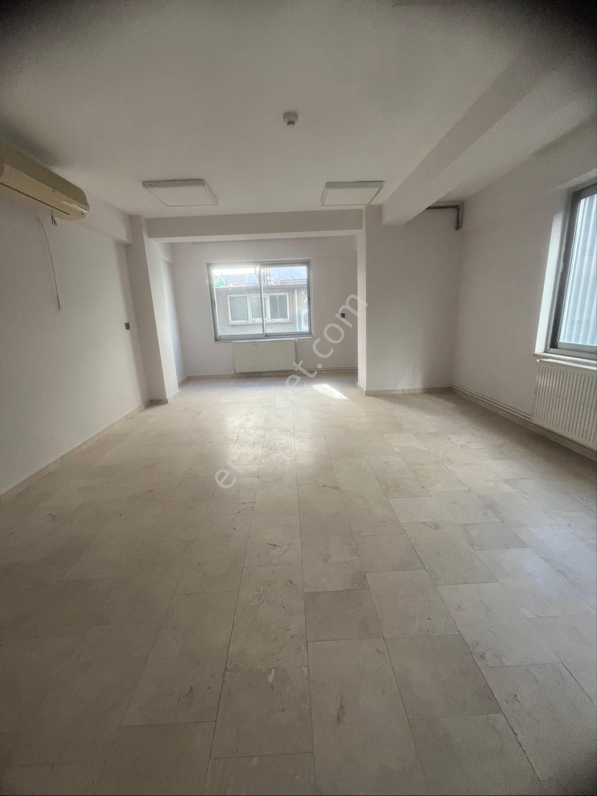 Denizli Merkezefendi Belediyesi Arkası Saltak Civarı 70m2 Asansörlü Satılık Büro Ofis - Görsel 2