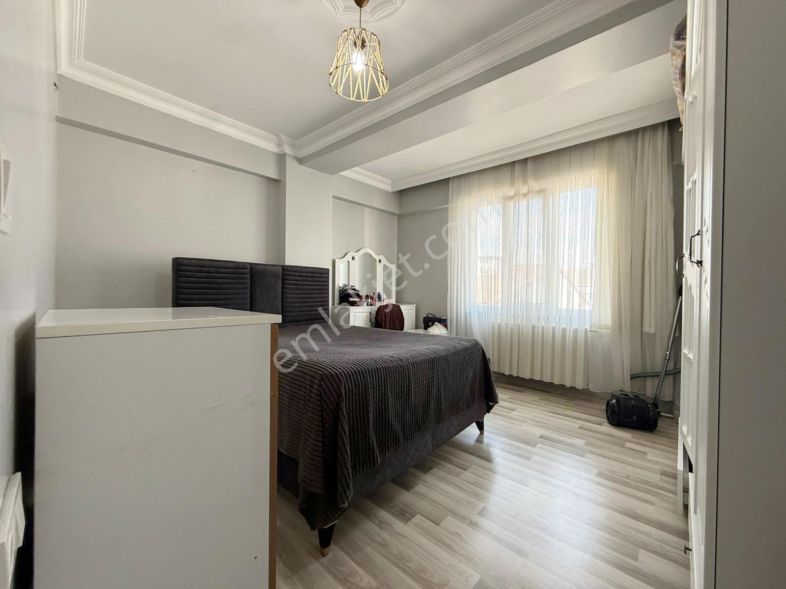 İnönü Mahallesi 3+1 Satılık Daire Geniş Mutfaklı Balkonlu Acil ! - Görsel 32
