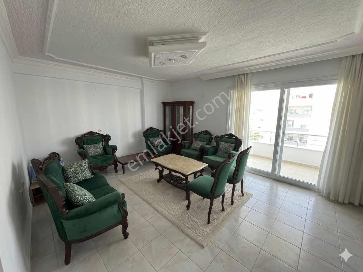 Erdemli Akdeniz Mahallesinde Denize Sıfır 3+1 Daire - Görsel 15