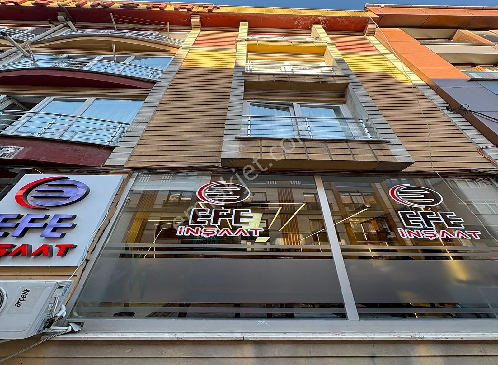 Metrobüse Bağlı Cadde Üzeri 65 Bin Hazır Kiracılı Satılık Dükkan - Görsel 29
