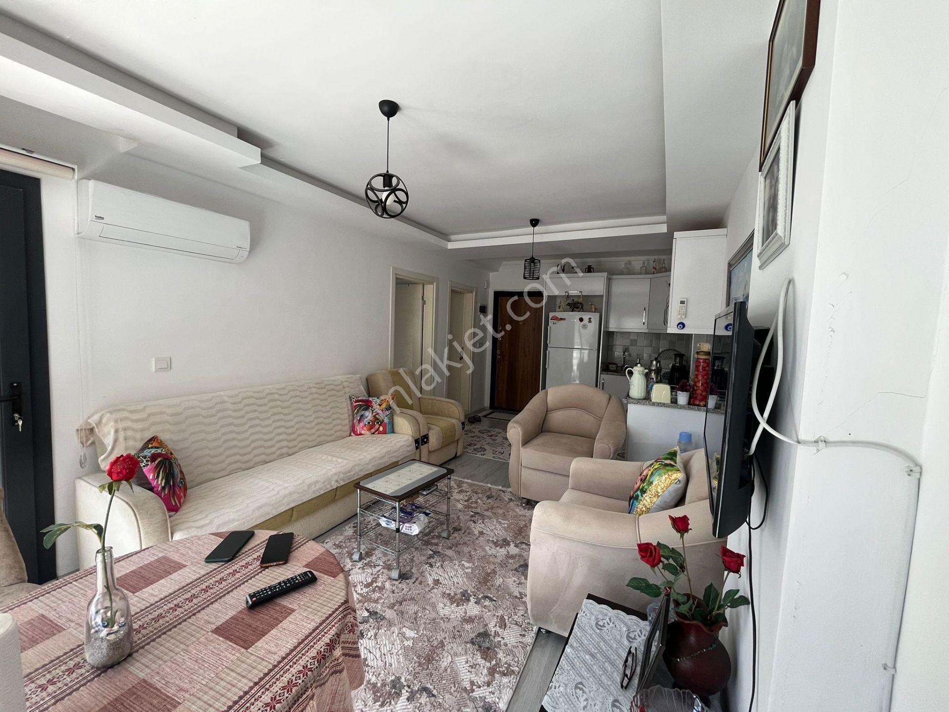 Havuzlu Site İçerisinde Full Eşyalı Fırsat 1+1 Daire! - Görsel 9