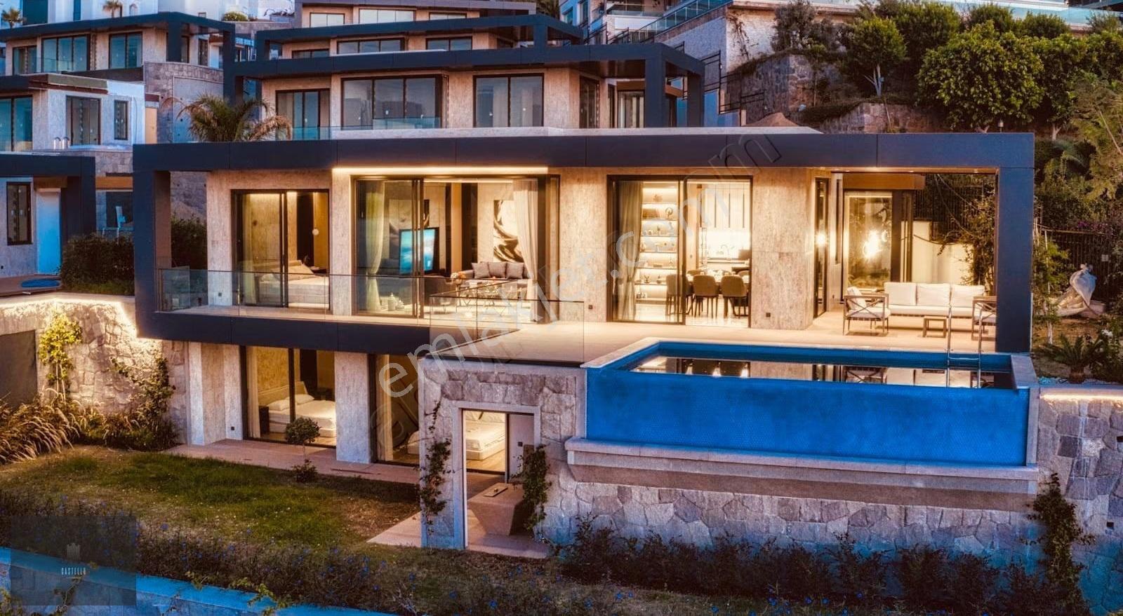 Yalıkavak Marina'ya 2 Dk, Özel Plajlı Lüks Kiralık Villa