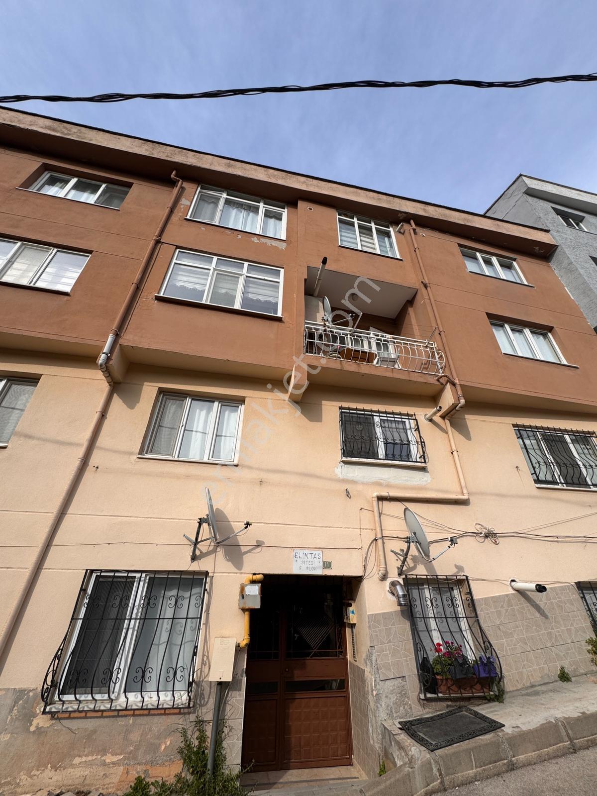 Çekirge Mahallesinde Eşyalı 2+1 Kiralık Daire