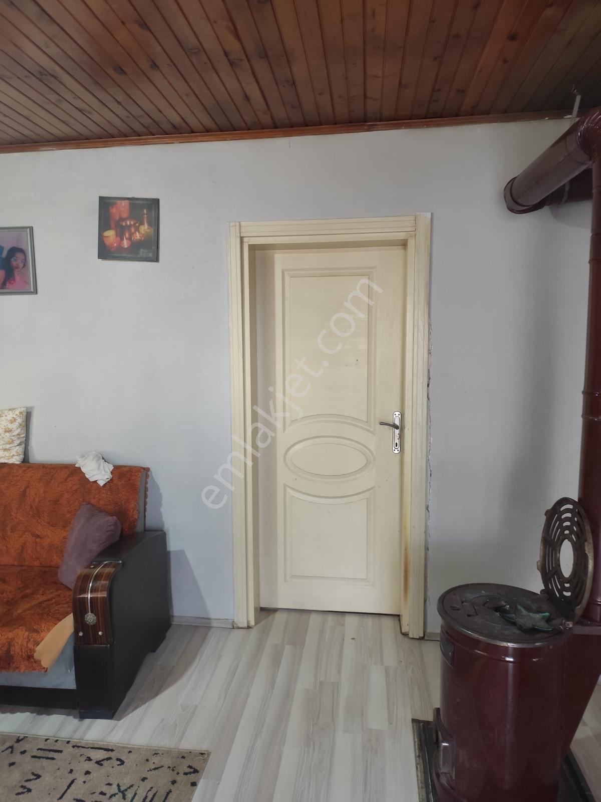 Re/max Ay'dan Sakarya Akyazı Ömercikler Mh Müstakil Ev Ve Arsası - Görsel 5