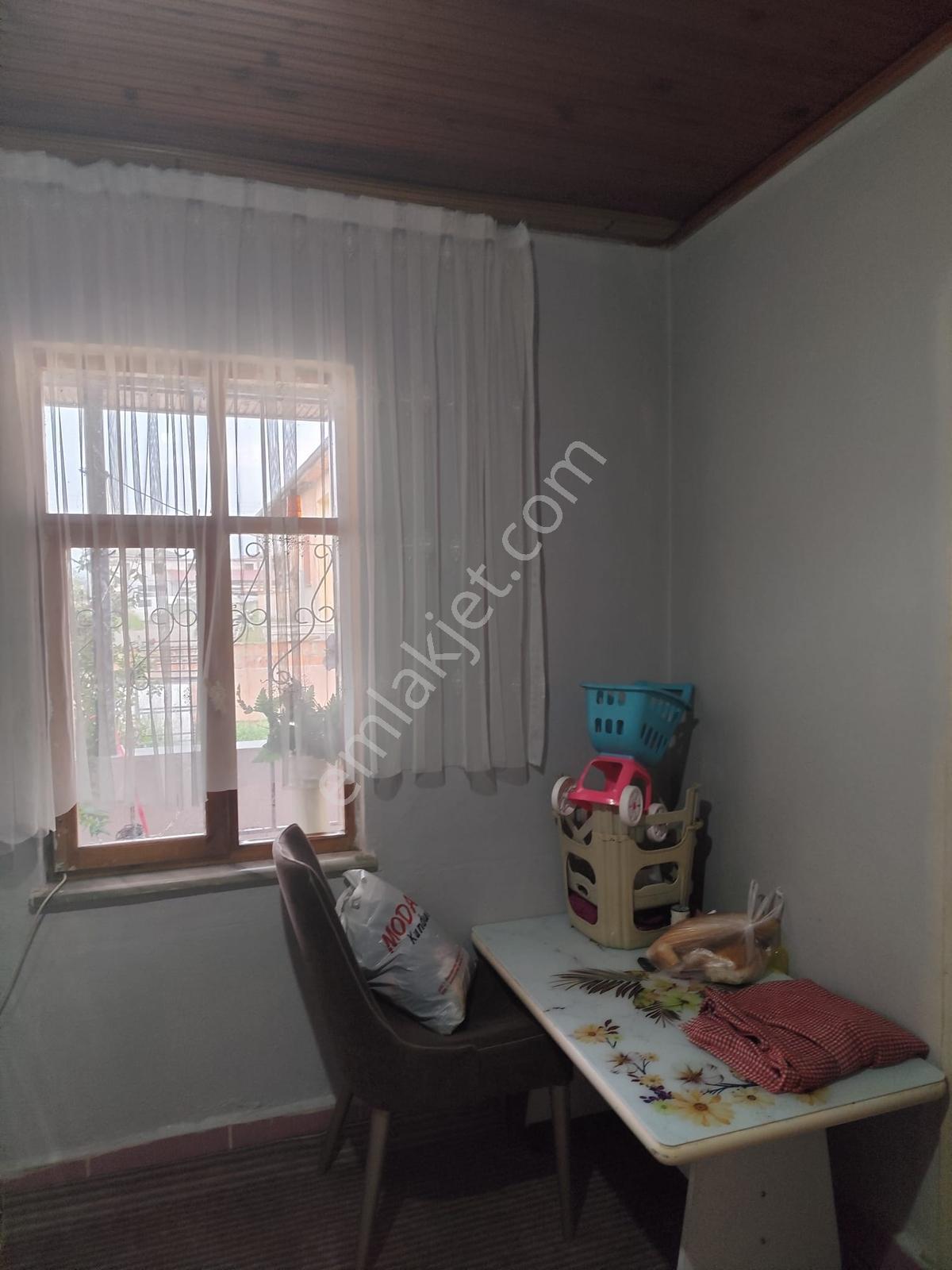 Re/max Ay'dan Sakarya Akyazı Ömercikler Mh Müstakil Ev Ve Arsası - Görsel 4