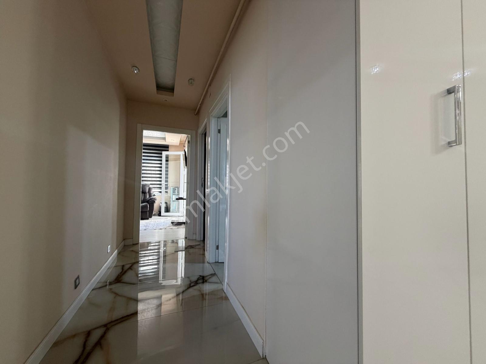 Turyap Sistem'den Özlem 3 Sitesi'nde Efsane Deniz Manzaralı 4+1 - Görsel 3