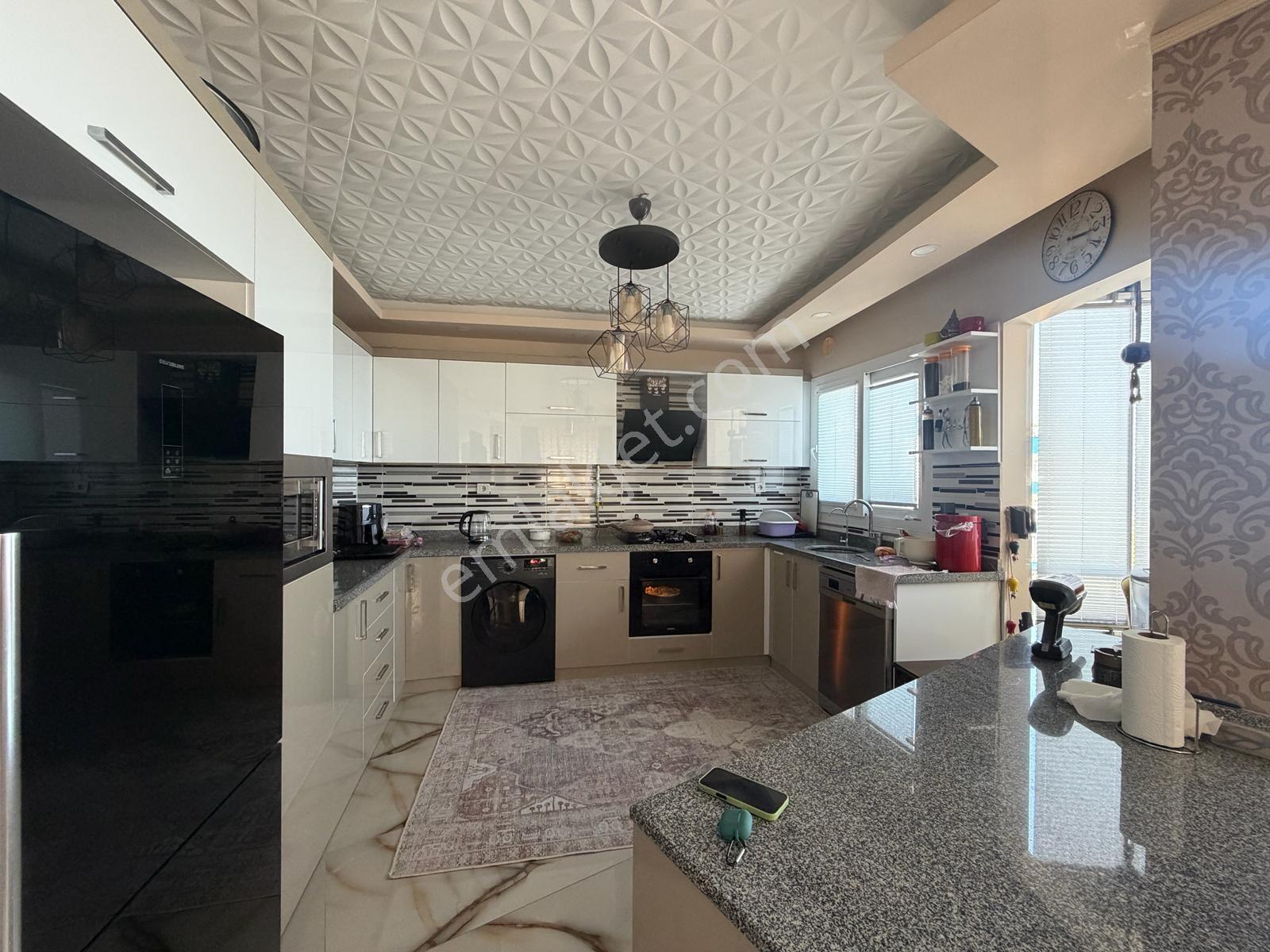 Turyap Sistem'den Özlem 3 Sitesi'nde Efsane Deniz Manzaralı 4+1 - Görsel 5