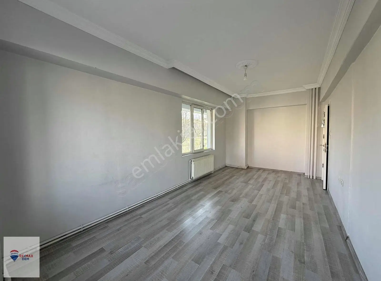 Remax Dem'den Arslanlı Mah.satılık 3+1geniş Daire - Görsel 4