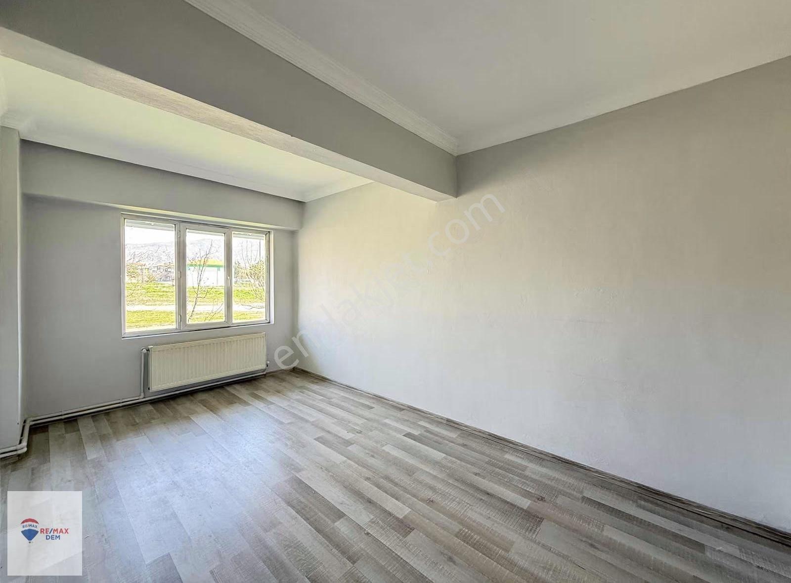 Remax Dem'den Arslanlı Mah.satılık 3+1geniş Daire - Görsel 18