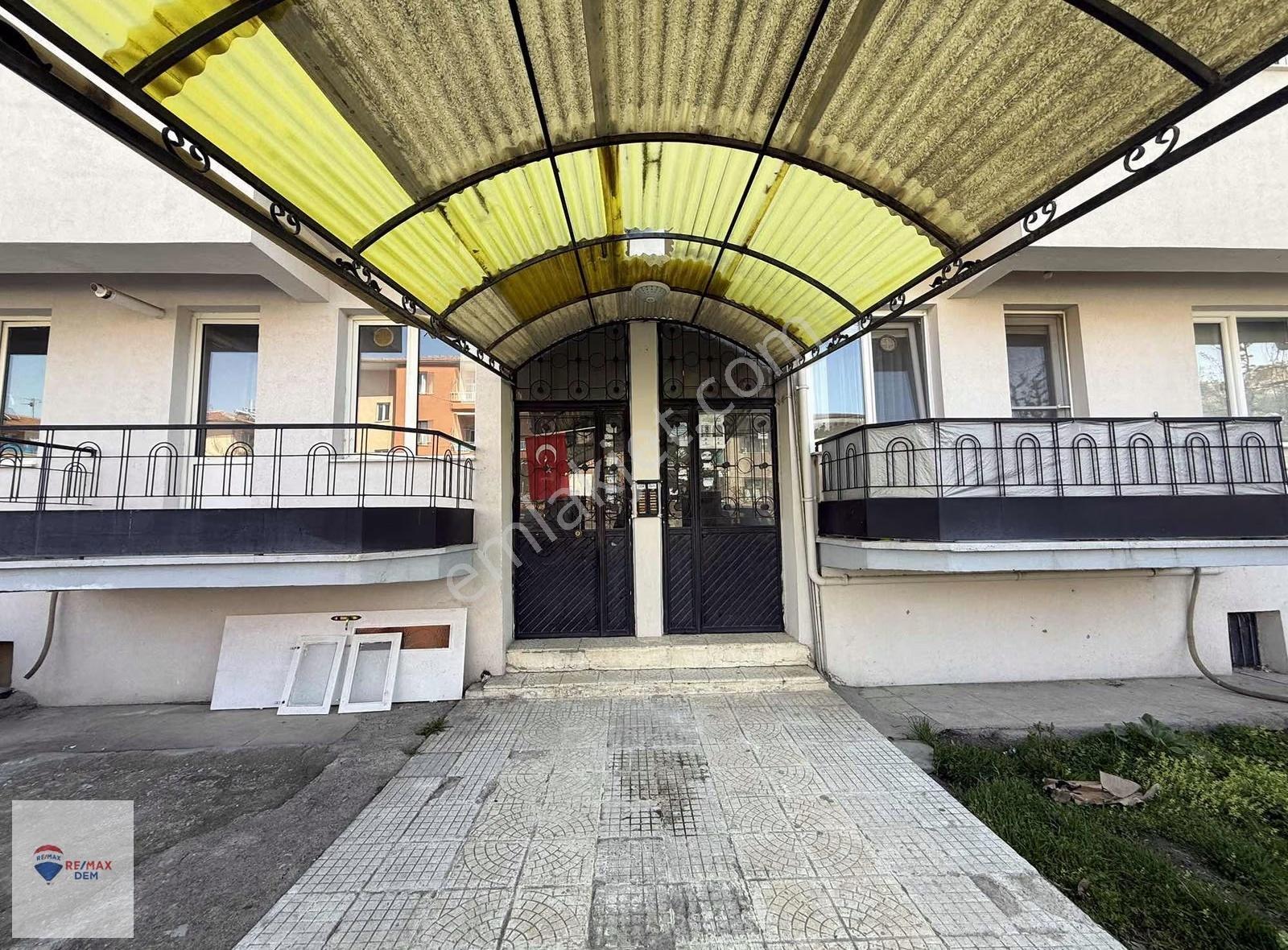Remax Dem'den Arslanlı Mah.satılık 3+1geniş Daire - Görsel 17