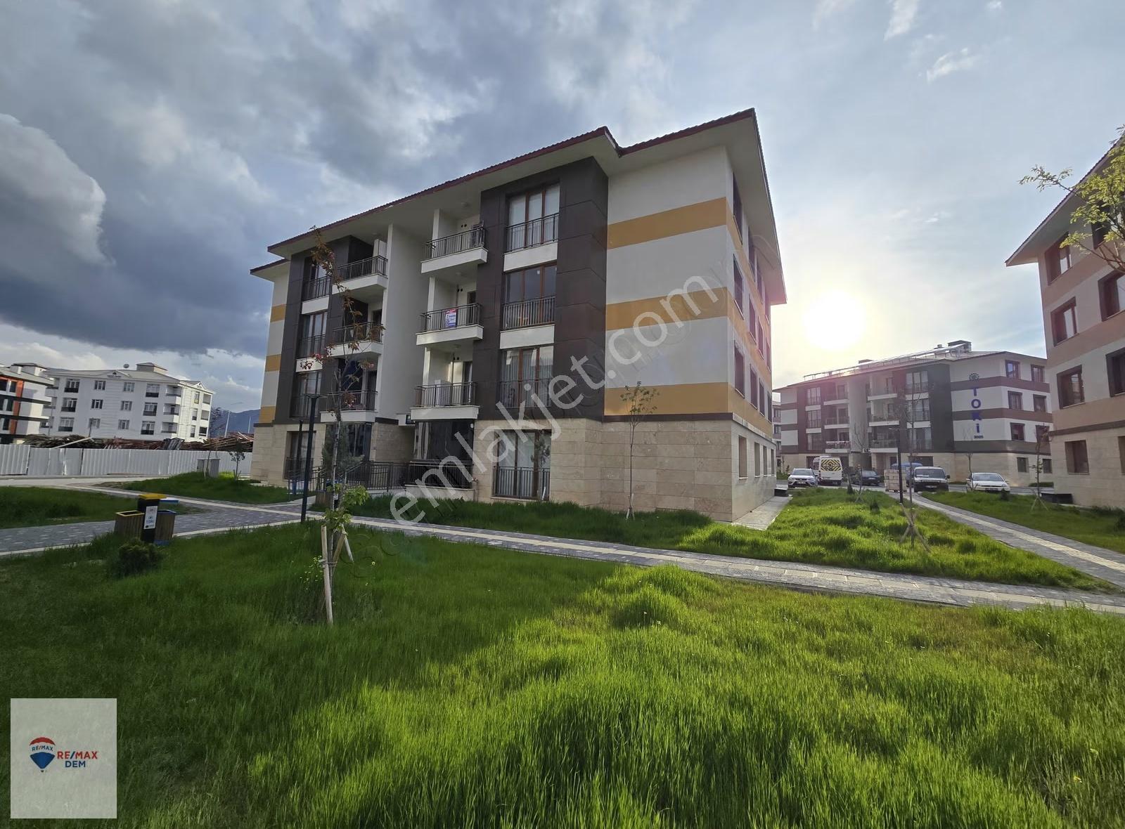 Remax Dem'den Kızılay Toki Borçsuz 2+1 Fırsat Daire - Görsel 7