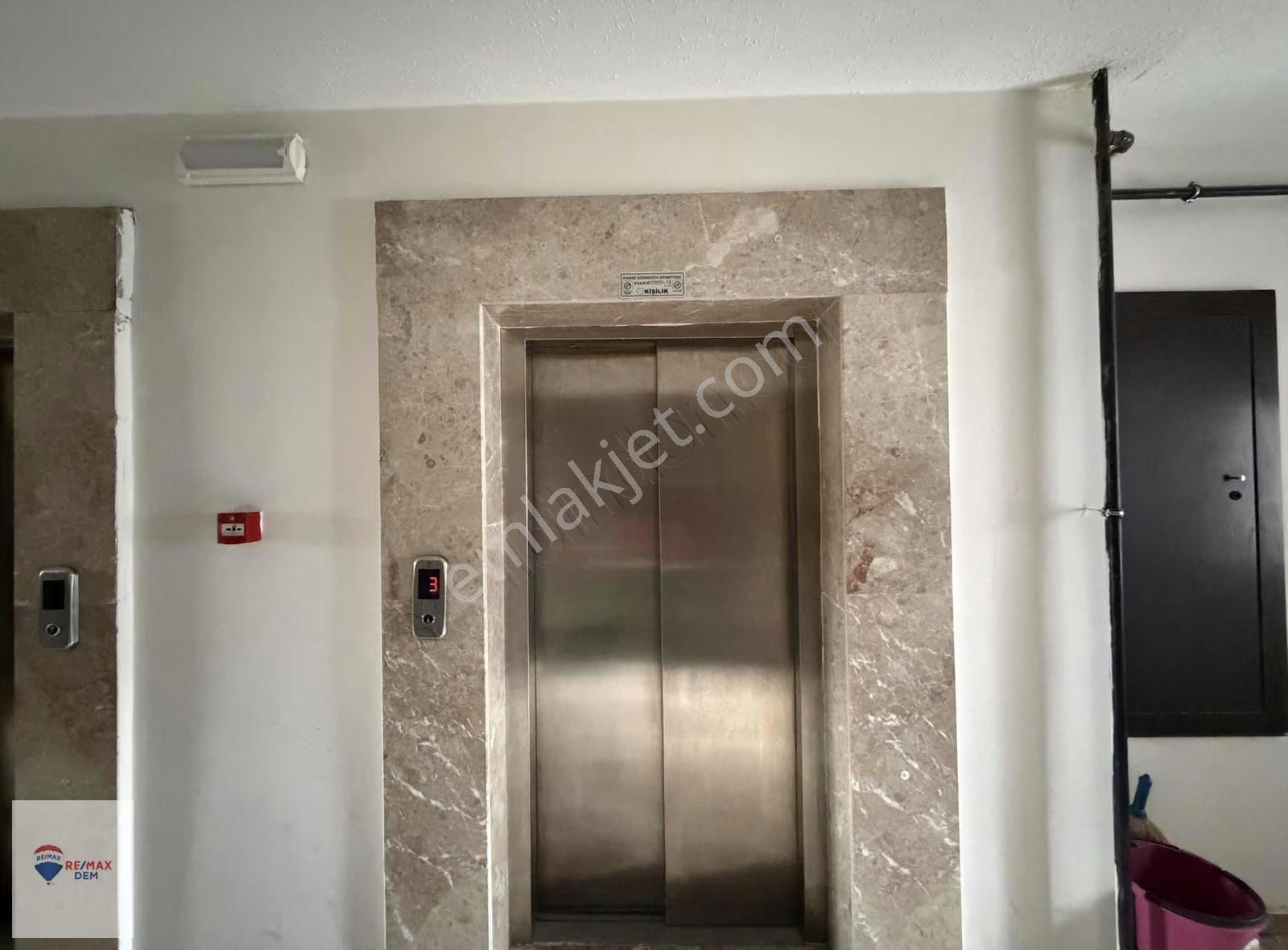 Remax Dem'den Kavakyolu 2. Etap Ara Kat Borçsuz Satılık Daire - Görsel 6