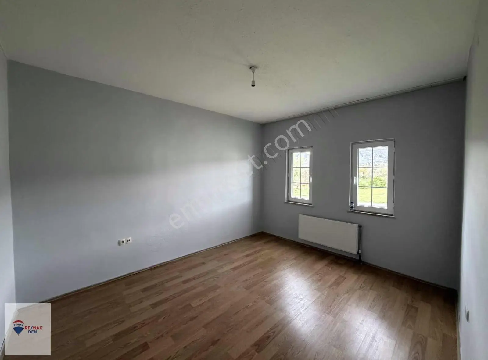 Remax Dem'den Kavakyolu 2. Etap Ara Kat Borçsuz Satılık Daire - Görsel 2