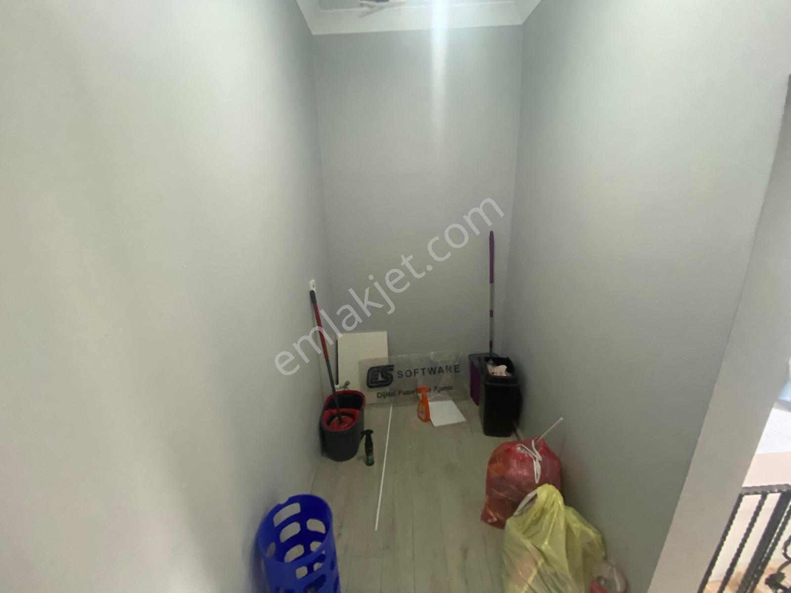Kiralık 3+1 Ebeveyn Banyolu Dublex Daire Remax Vira - Görsel 18
