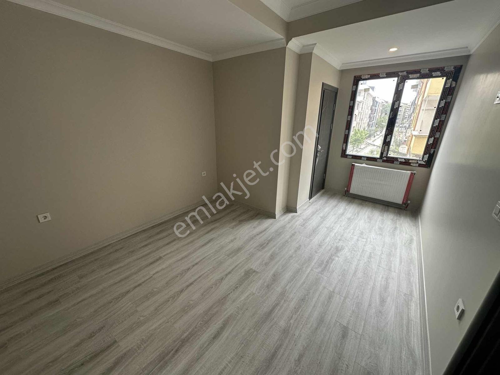 Cennet Mahallesinde Yeni Binada Ferah 3+1 | Metrobüse 3 Dakika - Görsel 12