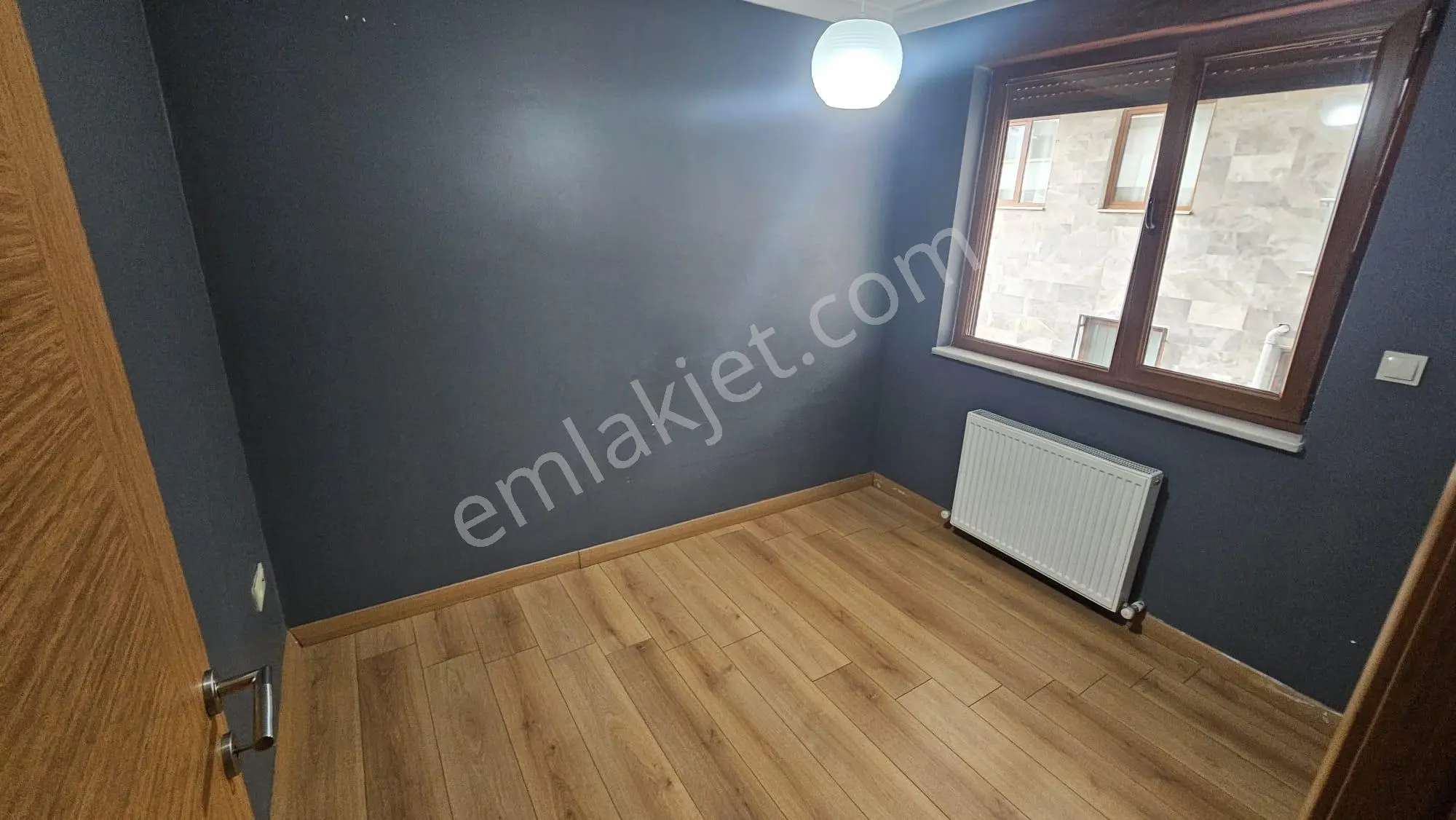 Kaçmazdan Merkezi Konumda Düz Girişli Kiralık 1+1 Dairemiz - Görsel 5