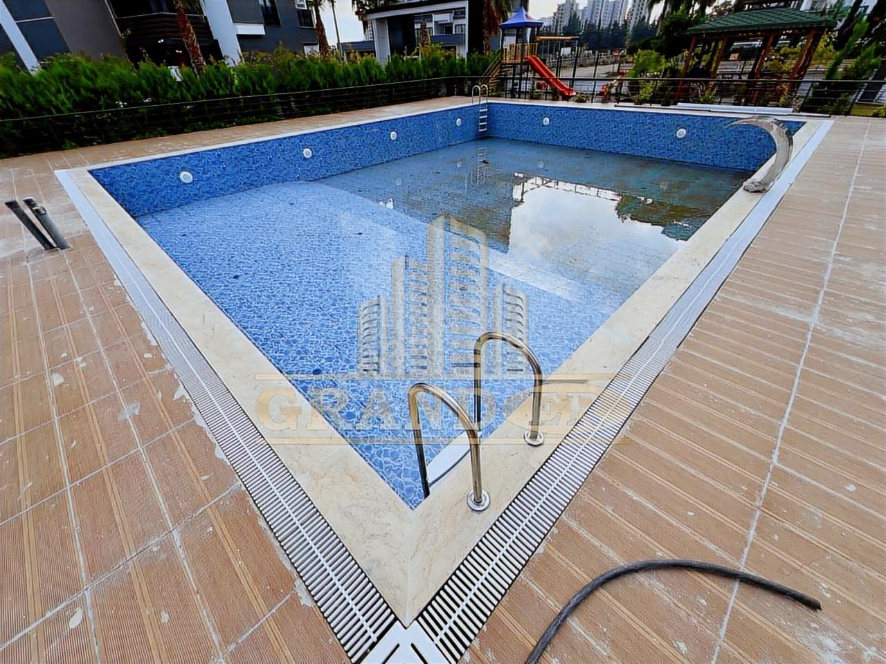 Mezitli Deniz Mah.2+1 Kiralık Daire Havuzlu Bahçeli - Görsel 18