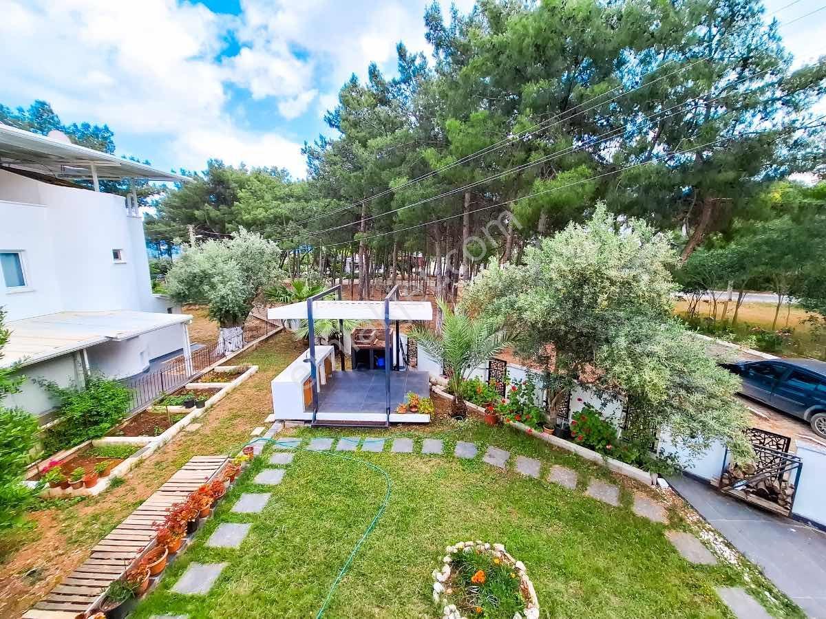 Didim Pamukkale Sitesinde 4+1 Müstakıl Geniş Bahçeli Villa - Görsel 13