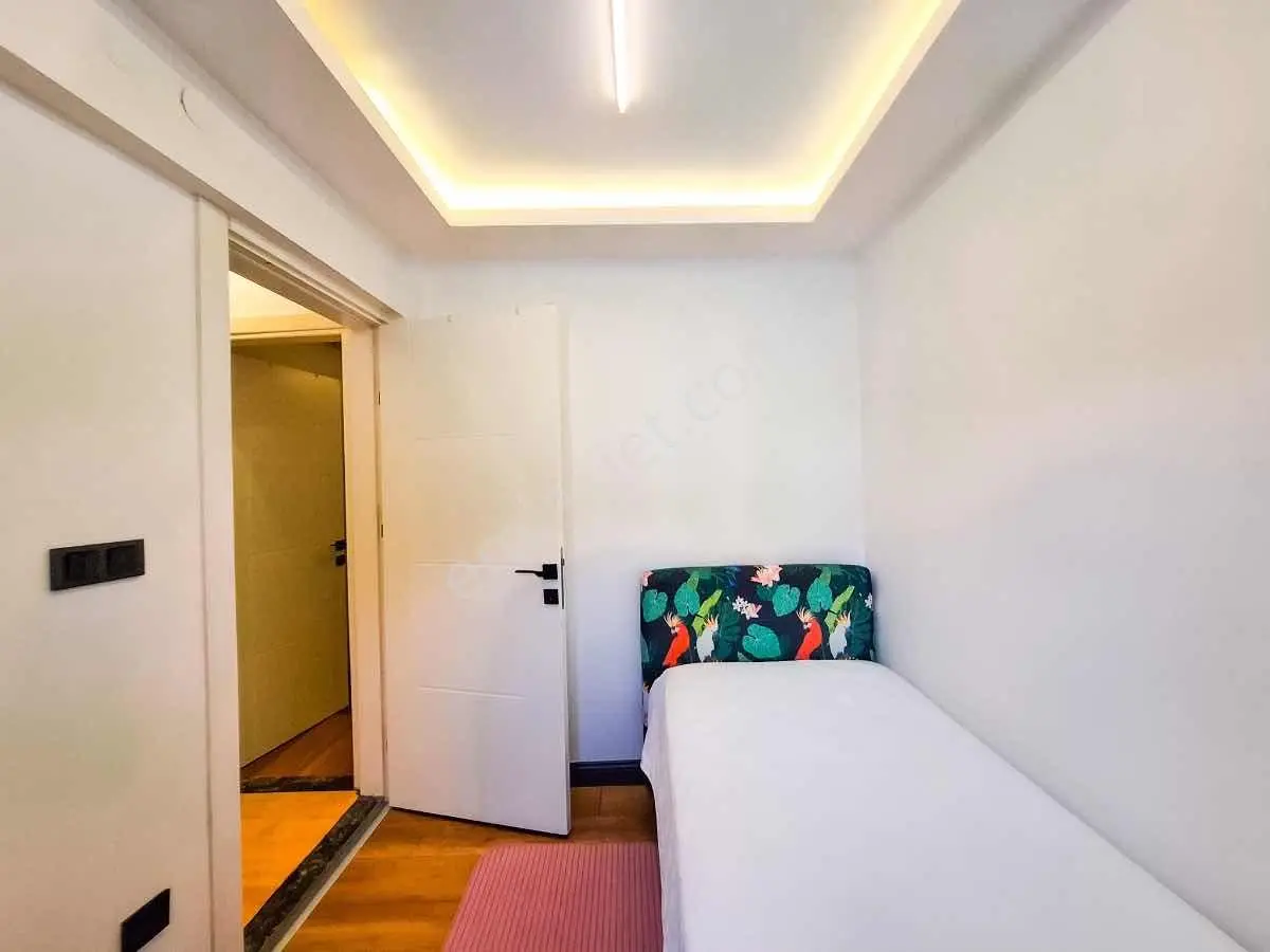 Didim Pamukkale Sitesinde 4+1 Müstakıl Geniş Bahçeli Villa - Görsel 3