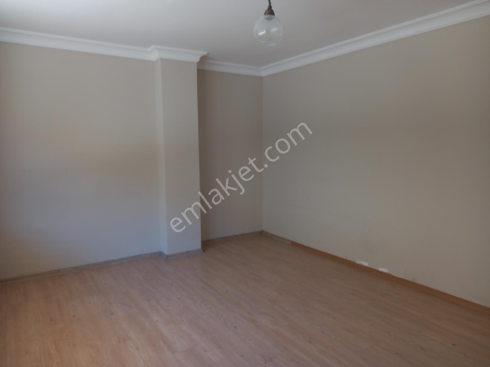 Çekmeköy Taşdelen Siteiçi Kiralık 2+1 Daire - Görsel 3