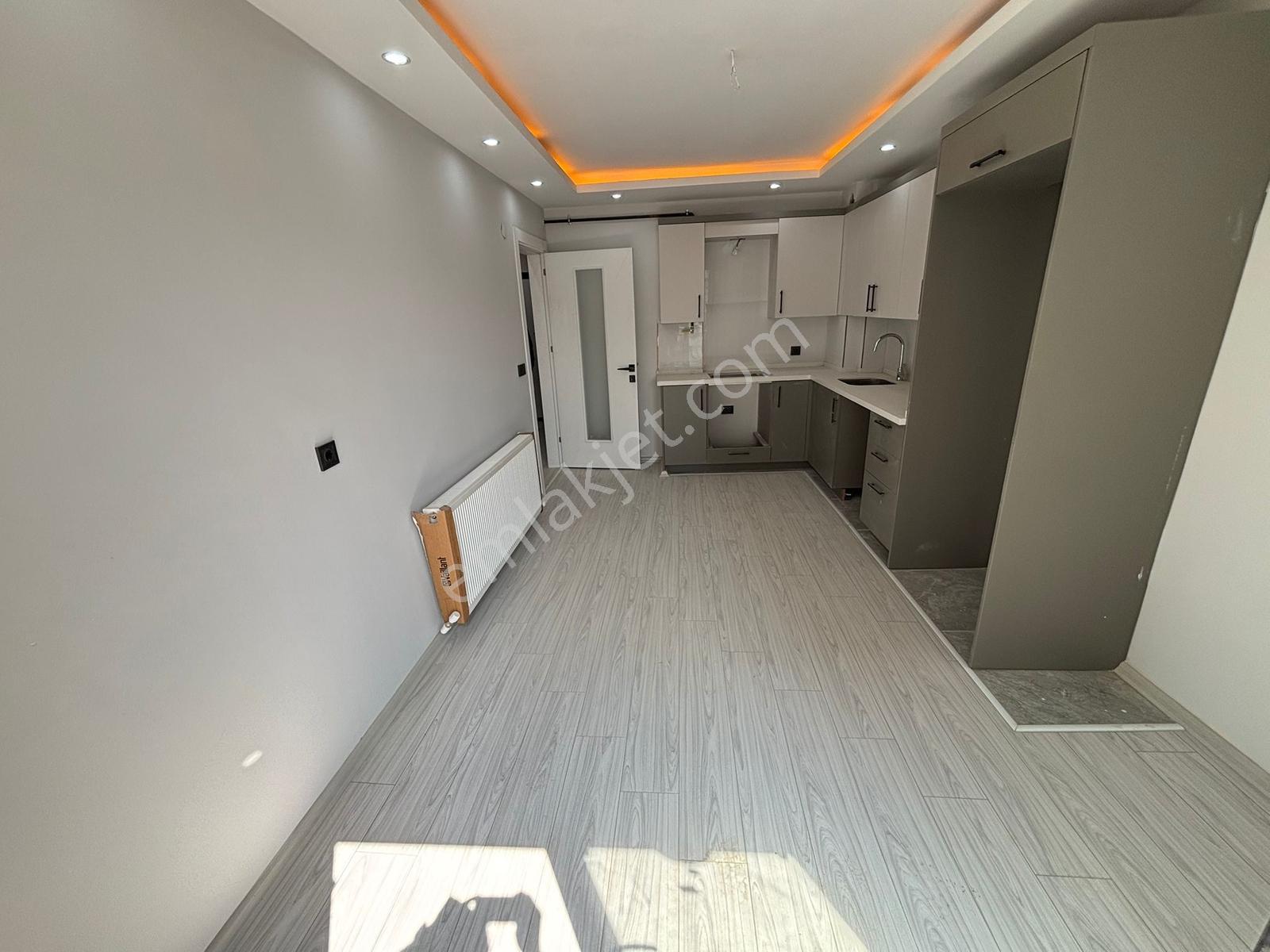 Emlak Center'dan Muradiye Mah 2+1 Kiralık Daire - Görsel 8