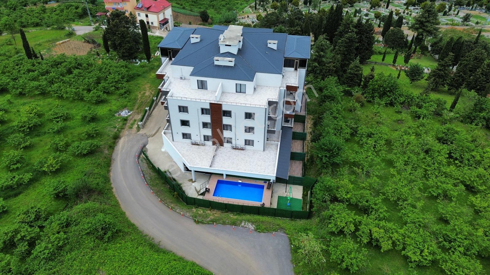 Trabzon'da Satılık Havuzlu Müstakil Bina - Görsel 30