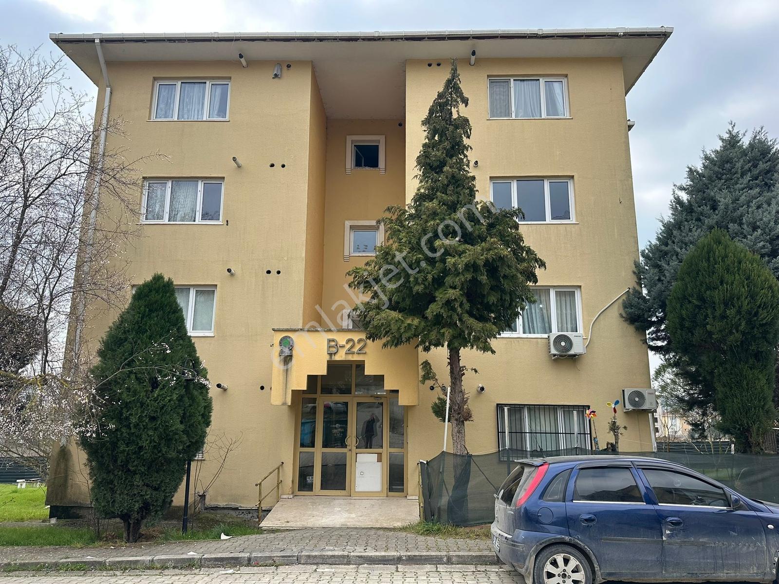 Satılık Daire/hastane Yakını/remax Vira Çetin Yıldırım