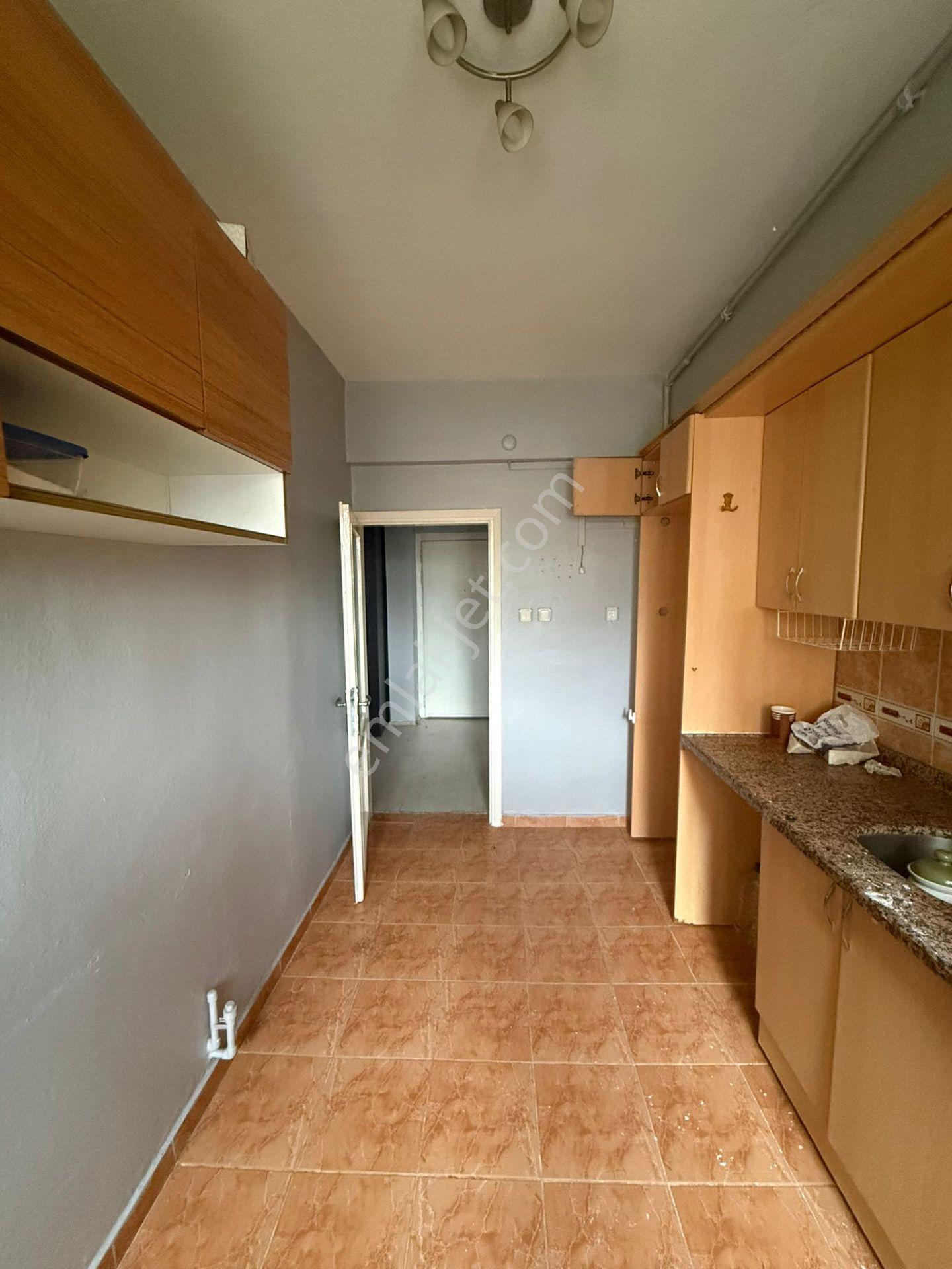 Arslan Emlakta Gülsuyunda Kiralık 3+1 Doğalgaz Kombili Müstakil Ev - Görsel 3