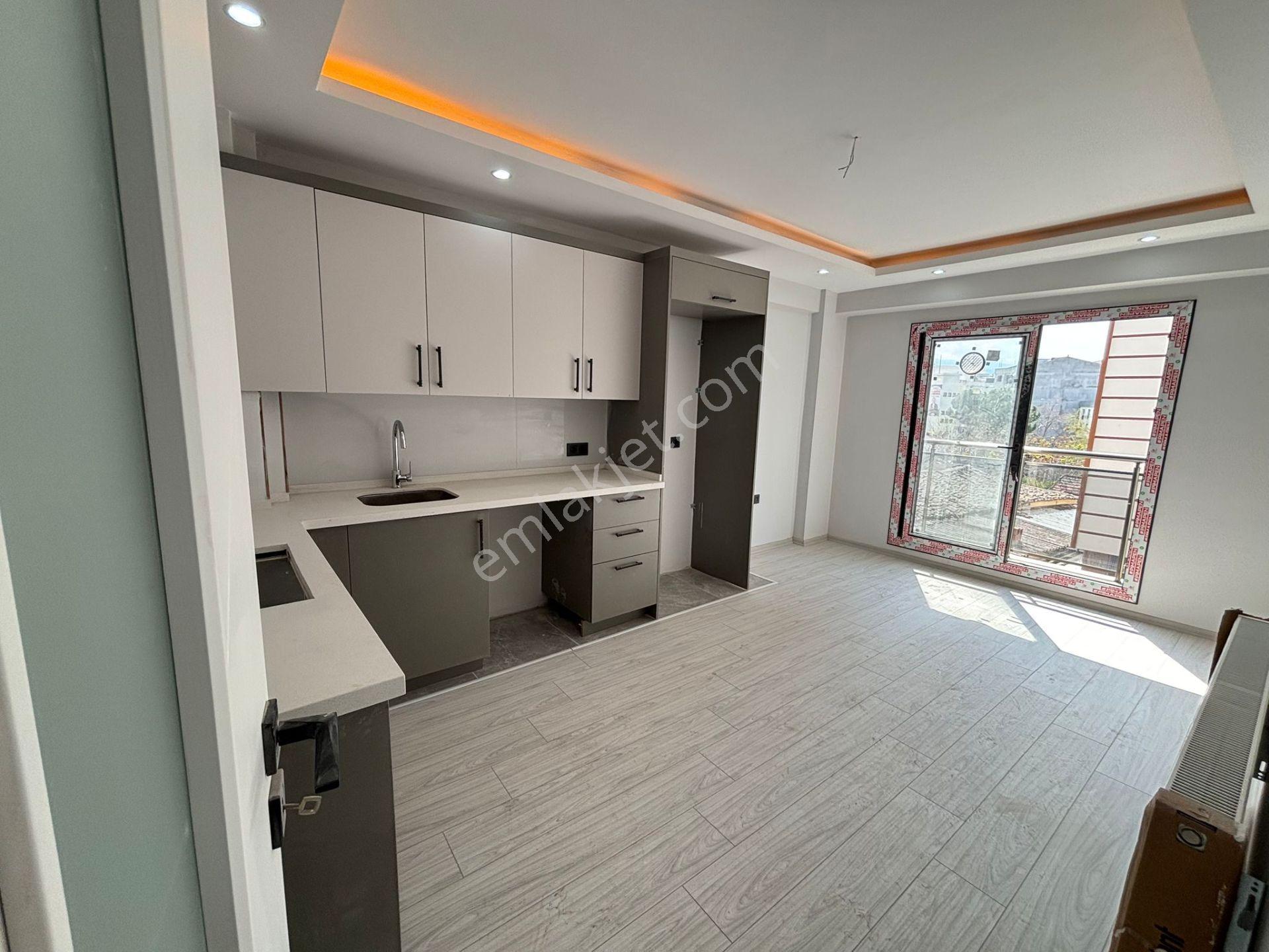 Emlak Center'dan Muradiye Mah 2+1 Kiralık Daire - Görsel 2