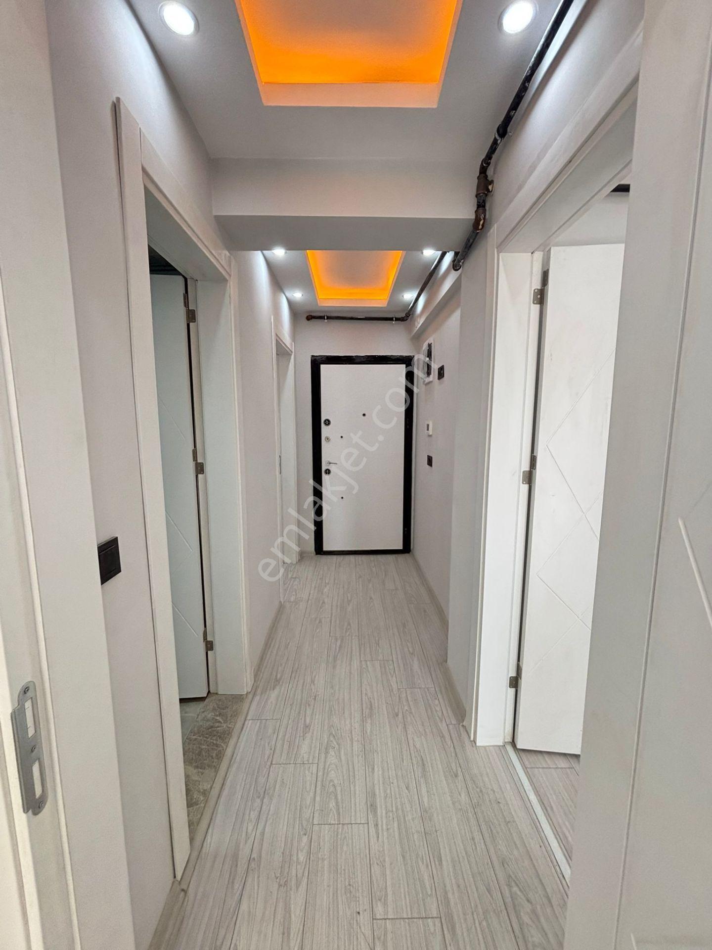 Emlak Center'dan Muradiye Mah 2+1 Kiralık Daire - Görsel 9