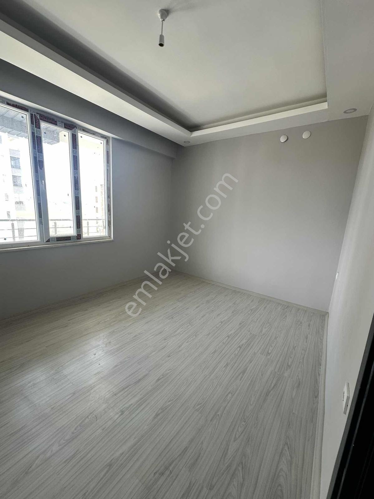 Turan Emlak'tan Yeni Şehir Mah.de Kiralık 2+0 Daire - Görsel 24