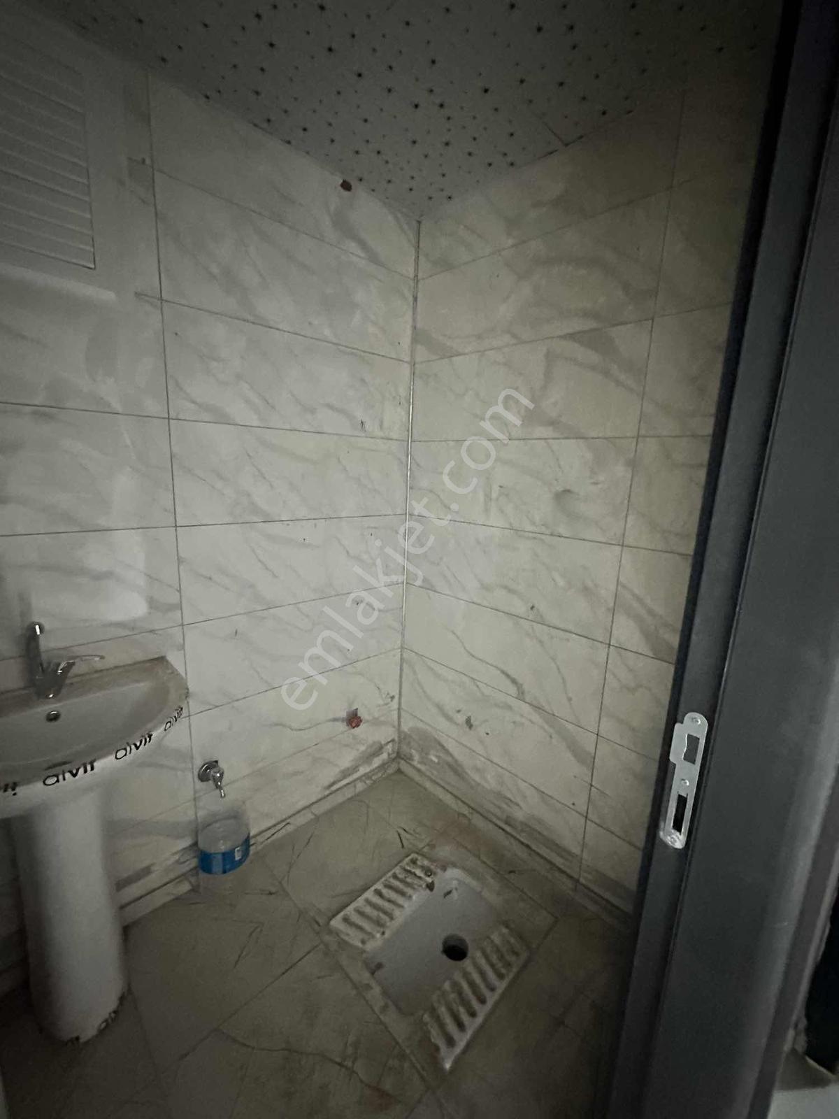 Turan Emlak'tan Yeni Şehir Mah.de Kiralık 2+0 Daire - Görsel 19