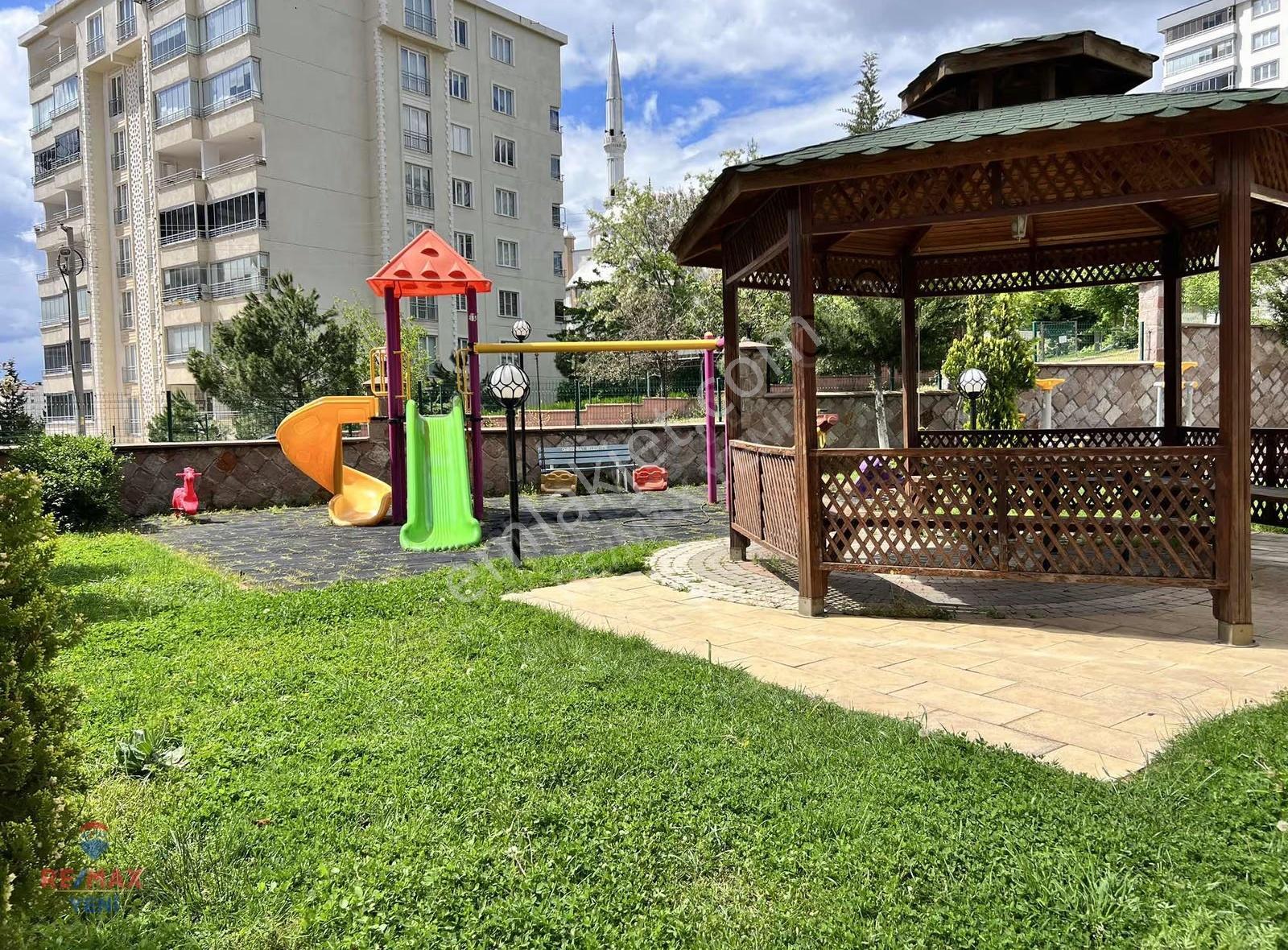 Haydarbey Atlas Konutlarında Lüks Kiralık 4+1 Daire - Görsel 2