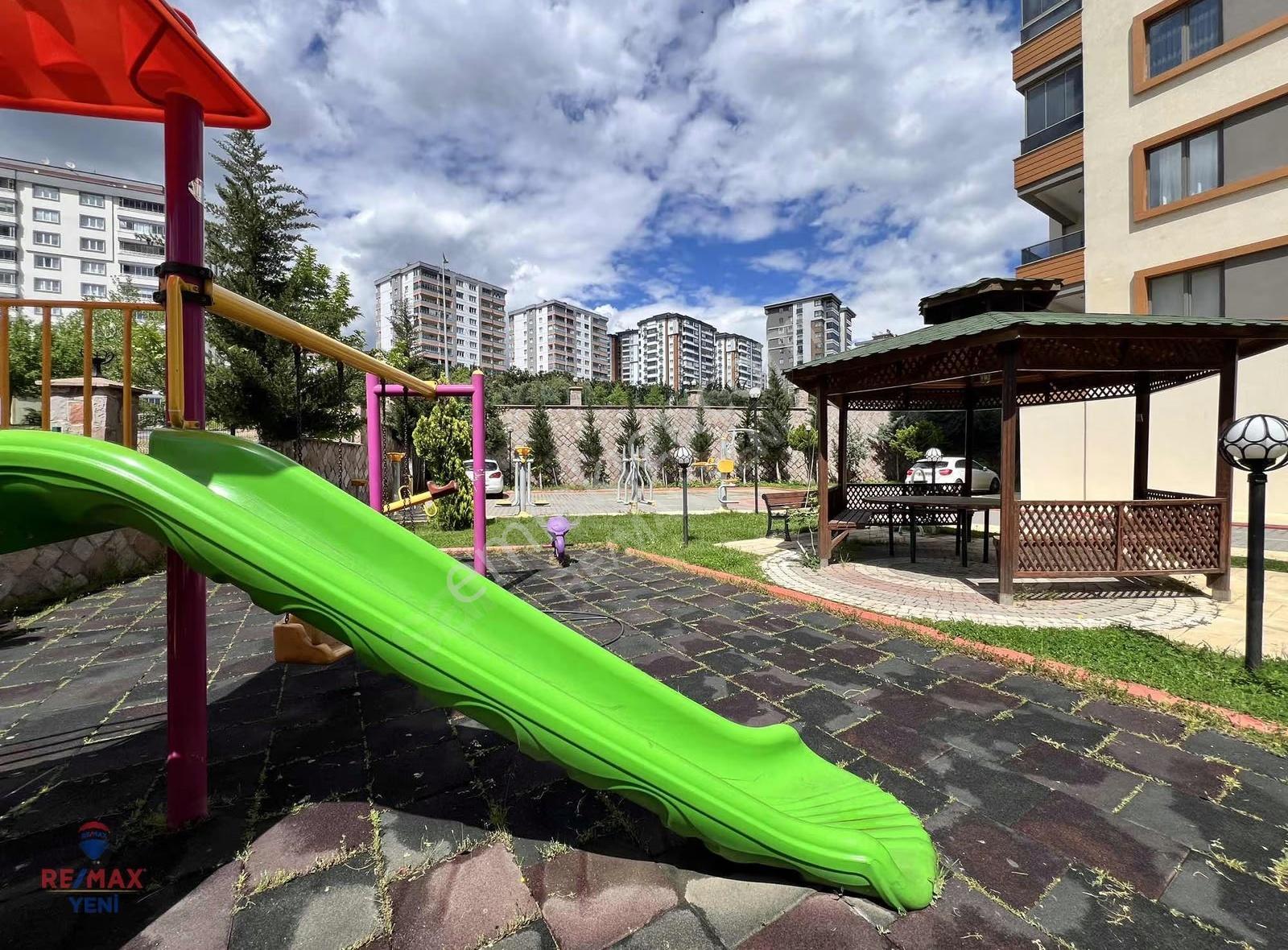 Haydarbey Atlas Konutlarında Lüks Kiralık 4+1 Daire - Görsel 21