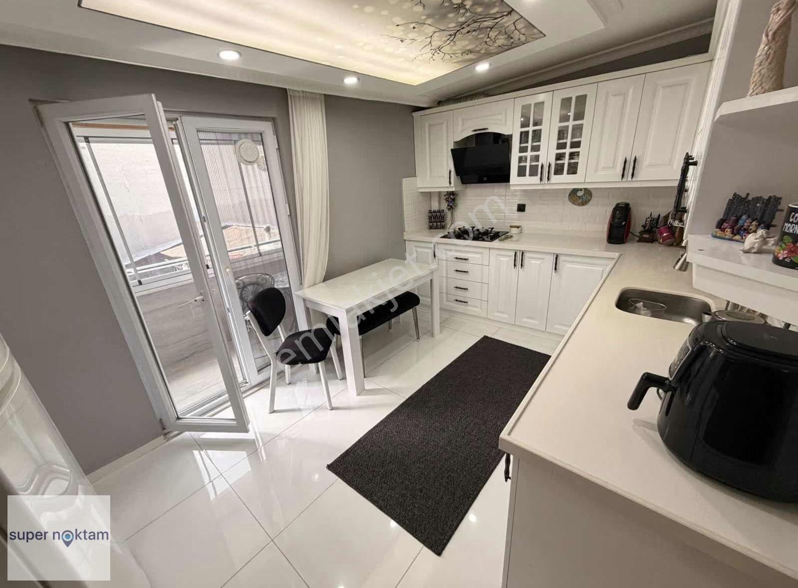 Satılık 3+1 İskanlı Daire: 120m², Krediye Uygun, Merkezi Konum - Görsel 11
